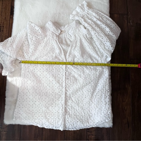 Elan Bella Eyelet Floral Embroidered Top White Size Medium - Picture 14 of 16